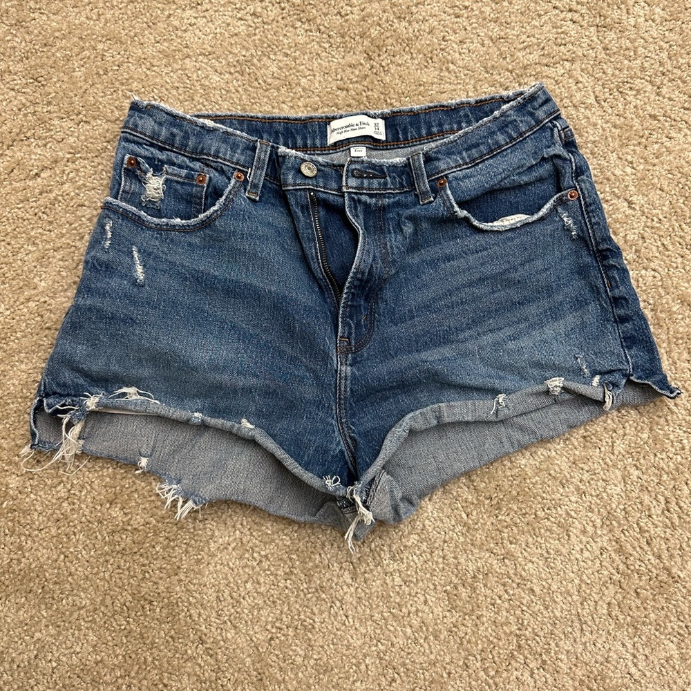 Abercrombie & Fitch Curve Love High Rise Mom Shorts